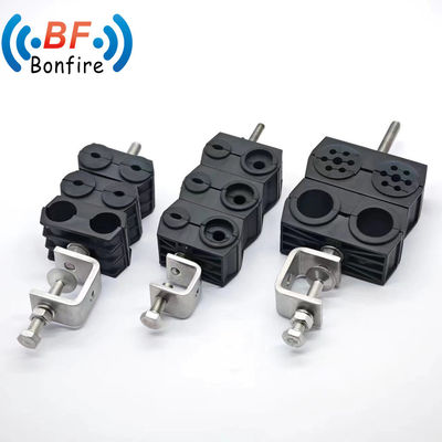 Βελτίωση της διαχείρισης καλωδίων με KXK-XXXXX Single Stack 1-5/8&quot; Coaxial Cable Feeder Clamps