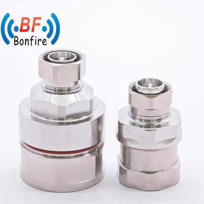 4G 5g Single Booster N αρσενικό προς N θηλυκό συνδετήρα δεξιά γωνία προσαρμογέα καλωδίου συνδετήρα