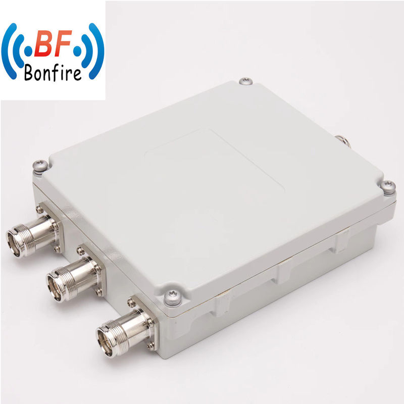 Τρι-Διάταξη Low Pim Combiner 600-2170 2500-2690 3400-4000MHz 4.3-10-F