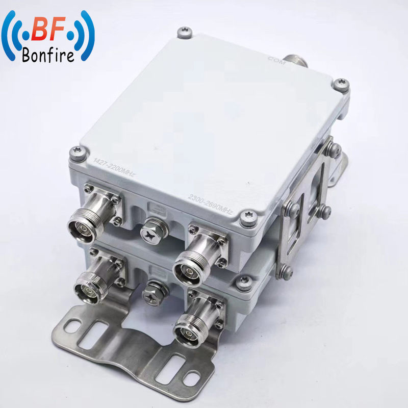 1710-1880/1920-2170/2300-2700MHz VHF UHF RF διπλεξερ N Δίδυμος συνδυαστής ζώνης θηλυκού τύπου