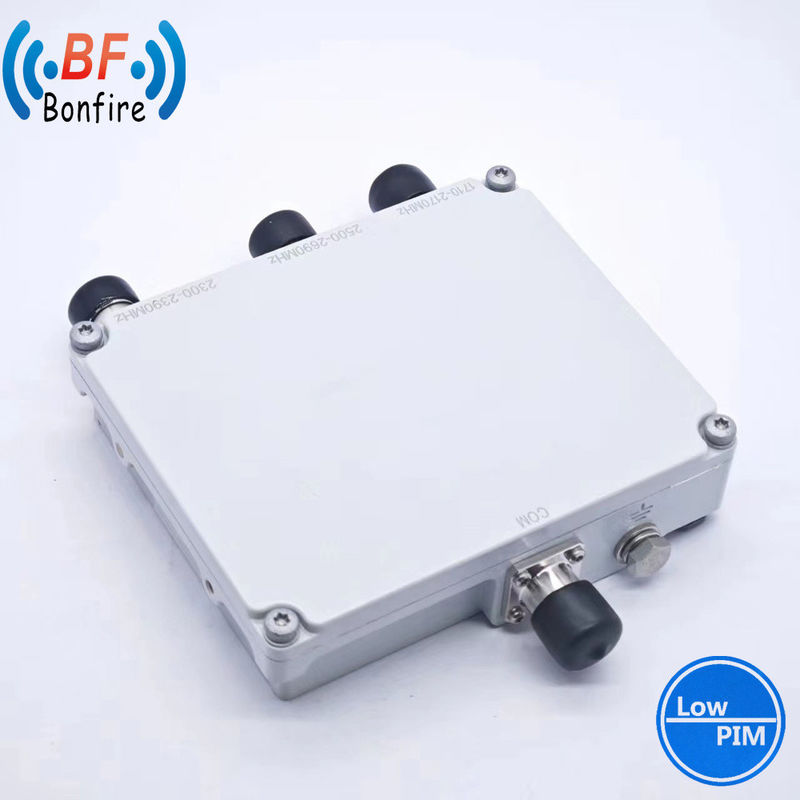 Δύναμη UHF 2500-2700MHz 4πτυχής υβριδικός συνδυαστικός σύνδεσμος N Γυναικείο τύπος με HLQ-XXXXX