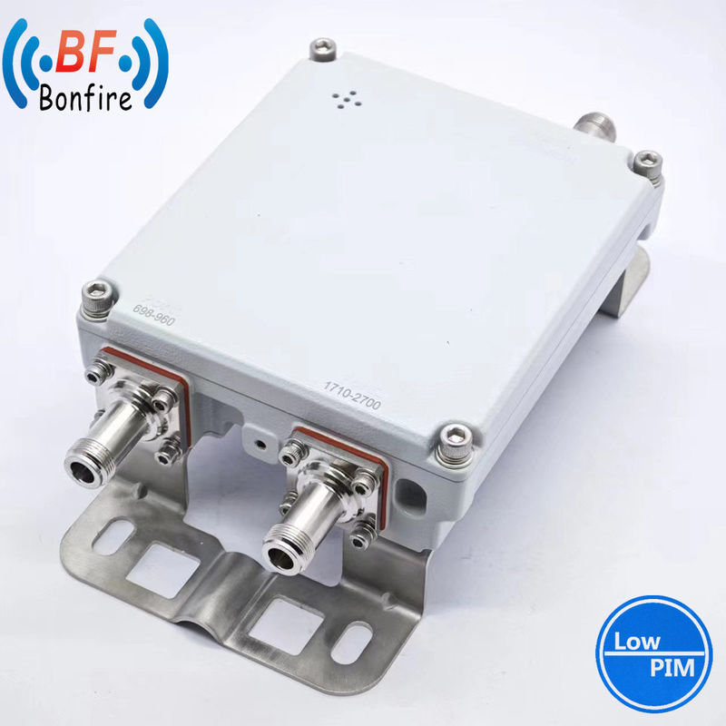 Συμπληκτικός 4.3-10 F / DIN-F Interface RF Triplexer συνδυαστής για κρίσιμη επικοινωνία