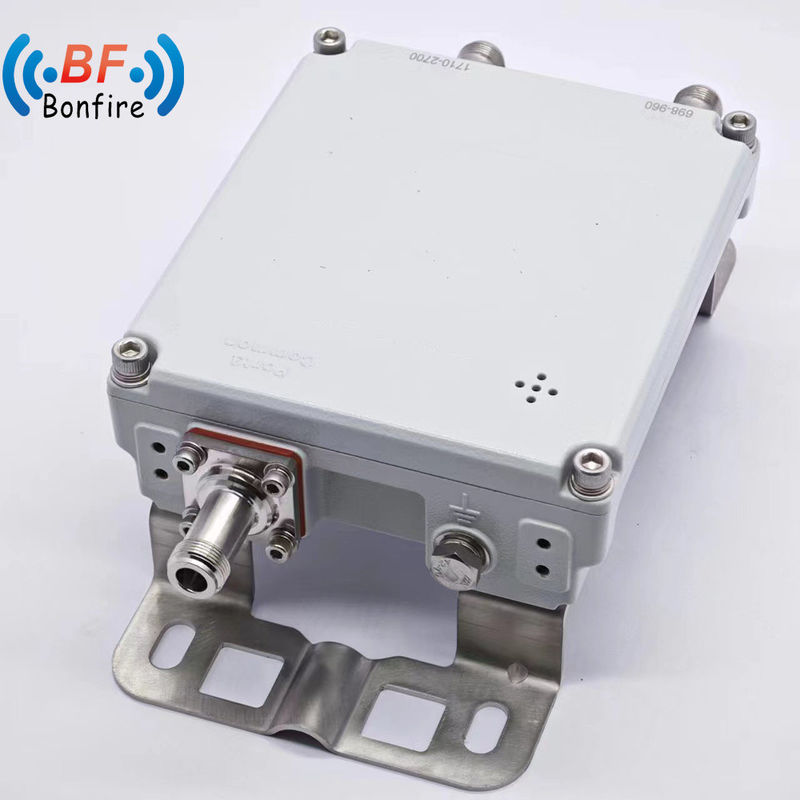 1710-1880 1920-2170 2300-2400 2500-2700MHz Τριπλέξερ RF Σωστήρα CDMA διπλέξερ και διπλέξερ συνδυασμού