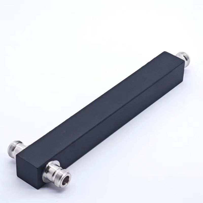 GFQ-0740-X7701 698-3800MHz Δυστρόφιος αντιδραστικός διαχωριστής ισχύος με σύνδεσμο N-F IP65