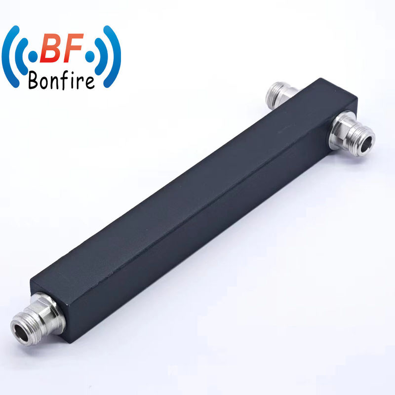 Κατώτατο Pim 2 Way Power Splitter 698-3800MHz N Γυναίκα Αντιδραστική με GFQ-0738-X7701 μοντέλο