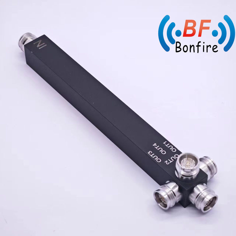 Υποστήριξη πολλαπλών ζώνων 698-4200MHz 4 Way Reactive Power Splitter IP65 με GFQ-0740-X7701