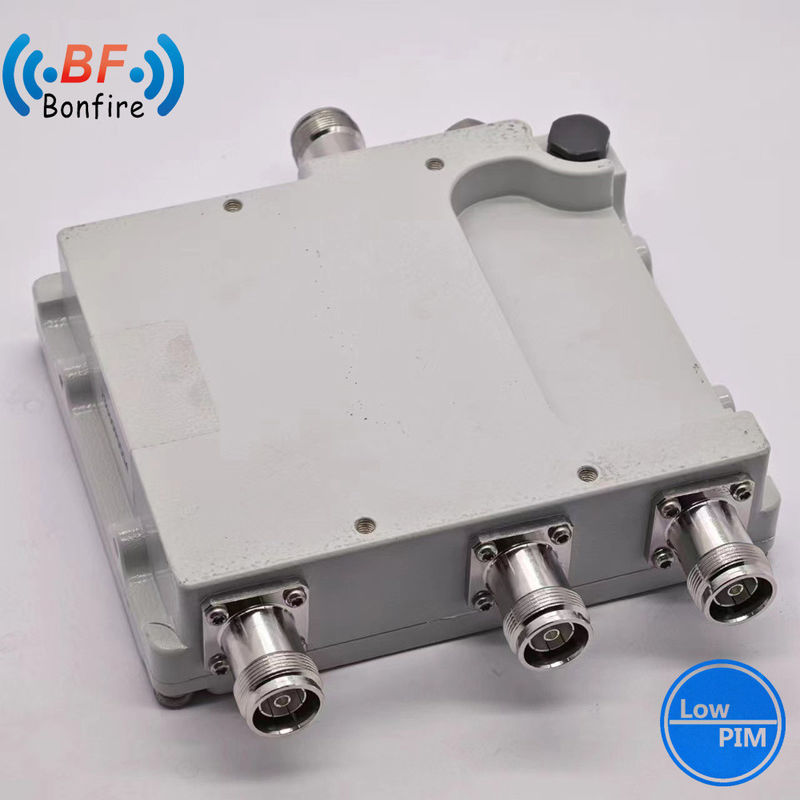 2300-2400 2500-2700MHz Low Pim -150dbc Τριπλέξερ RF Diplexer Δίδυμος διπλέξερ RF Δύο ζώνη συνδυαστής με 4.3-10-F σύνδεσμο