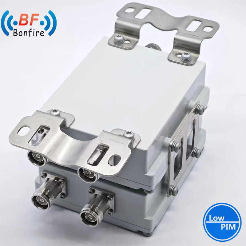 690-862/880-960/1427-3800MHz RF Combiner -160dbc 200W Τριπλέξερ με 4310 Γυναικείο Συνδέτη