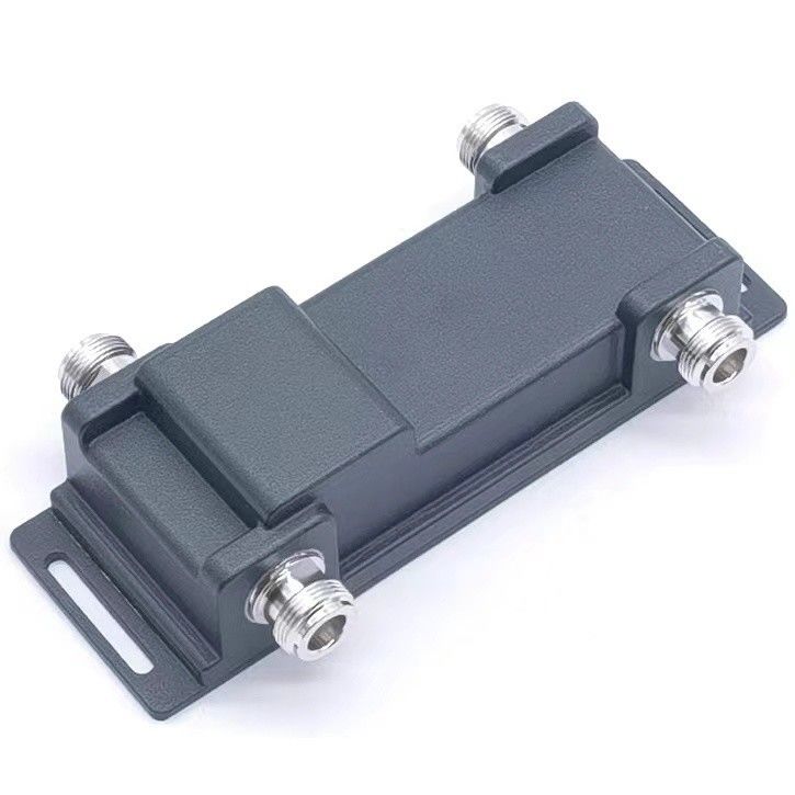 Μαύρο 698-3800MHz 2 σε 2 Ibs Υβριδικός συνδυαστής NF DQ-0738-221101 με χαμηλότερο σε γκρι