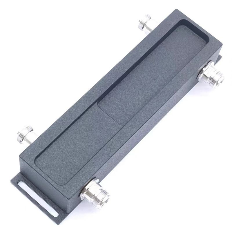 20.00cm * 6.00cm * 3.00cm N-F 698-3800MHz 2 σε 2 εκτός Υβριδικός συνδυαστής με χαμηλότερη NF