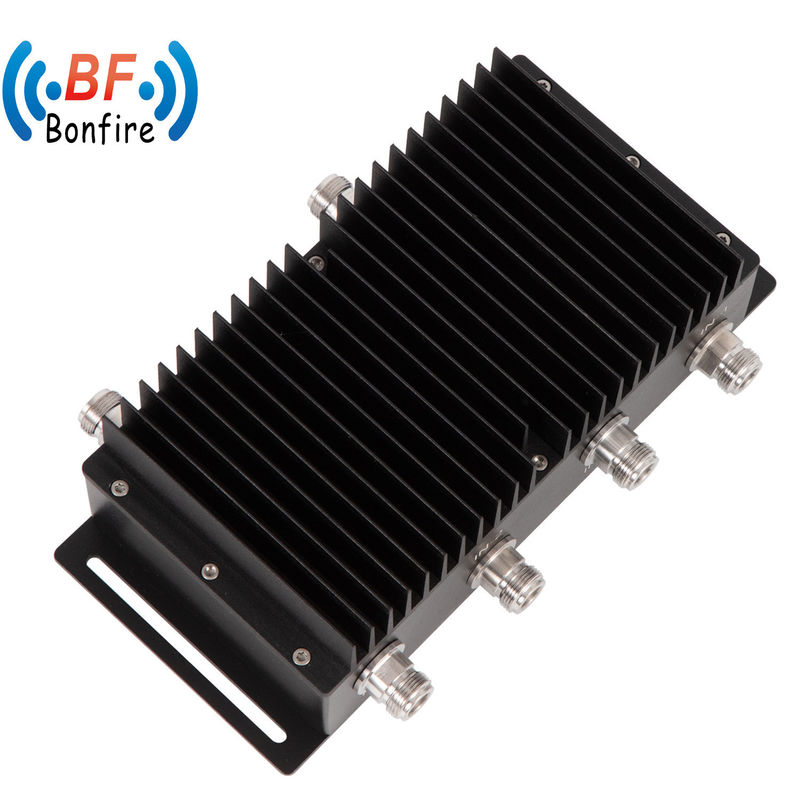 125dbc NF RF Παθητικός Υβριδικός Συνδυαστής RF Υβριδικός Συνδυαστής 4 σε 2 από 698-3800MHz N-F