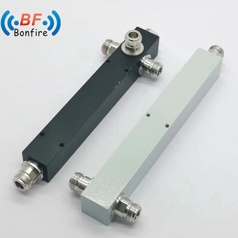 Κατευθείαν 2 Way Low Pim 698-3800MHz Coaxial Splitter -155 Dbc με N θηλυκό σύνδεσμο