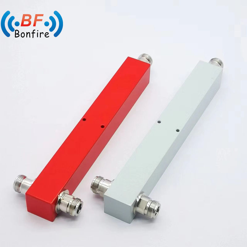 GFQ-XXXXXX Power Splitter για σταθμό βάσης 2 Way Προσαρμοσμένο 50W SMA Γυναίκα 698-3800MHz