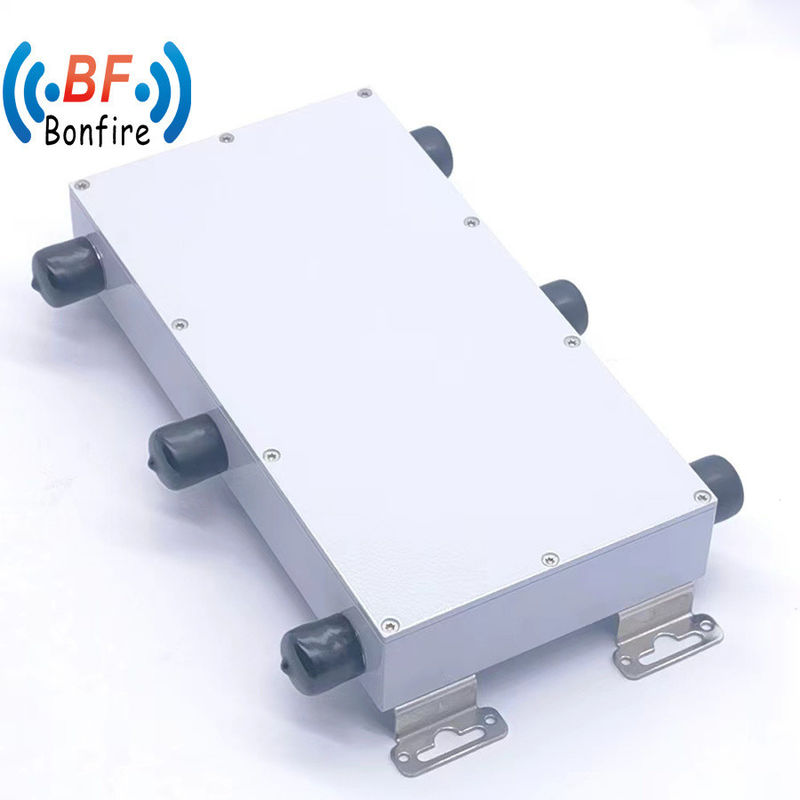 22.00cm * 10.00cm * 2.00cm 698-4000MHz Υβριδικός σύνδεσμος 3 X3 4.3-10