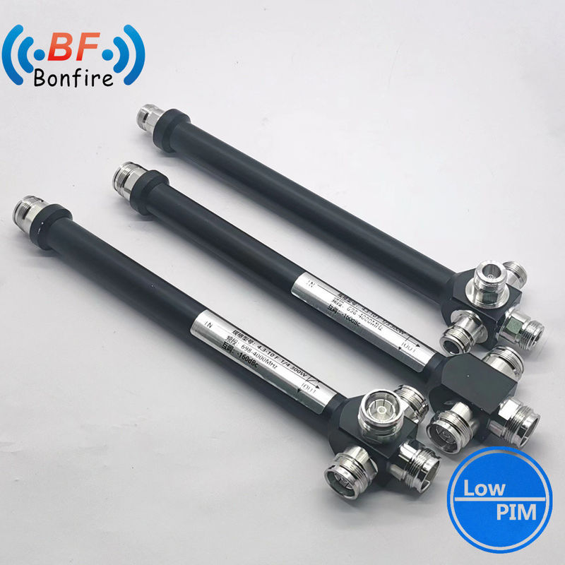 Μέγεθος πακέτου 22.00cm * 7.00cm * 4.00cm 2 Way Power Splitters Divider με Qn Connector