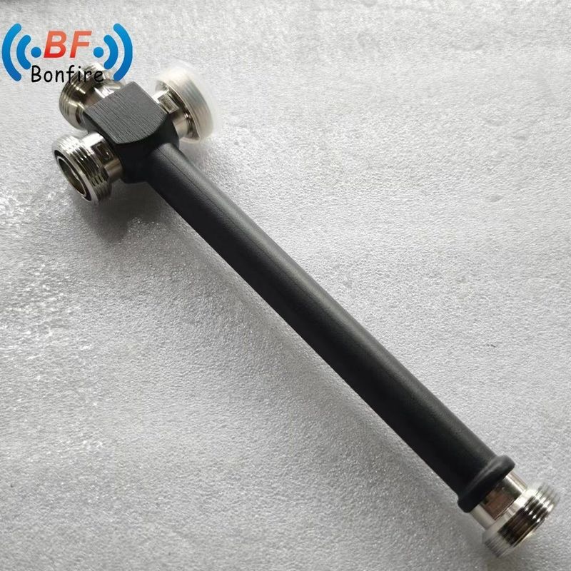 RF 2 3 4 Way IP65 DIN-Γυναικείο γκρι Προσαρμοσμένο 700-2700MHz Διάσπασμα ισχύος σήματος