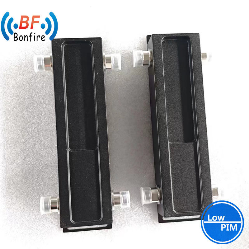 698-4000MHz RF Υβριδικός σύνδεσμος Low Pim 3 dB Σύνδεσμος Black Interface 4.3-10-F/DIN-F/N-F