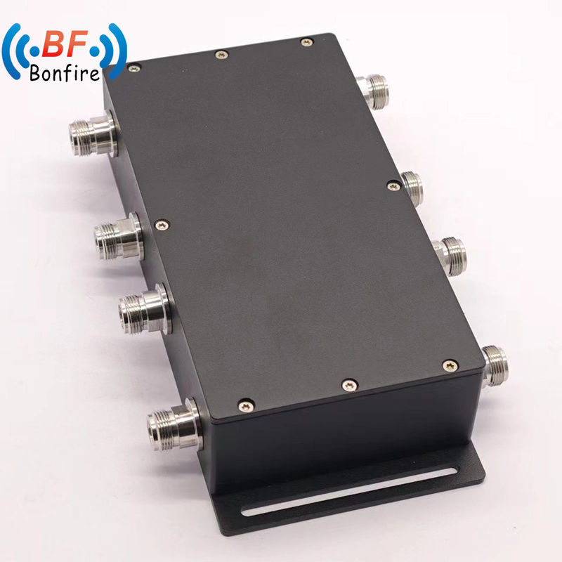 Προσαρμοσμένο RF 698-4000MHz 100W 4X4 εκτός Υβριδικός συνδυαστής με χαμηλό Pim -155dbc σε κόκκινο