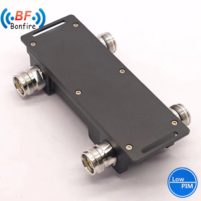 617-3800MHz N-Γυναίκα 200W 2 σε 2 από 3dB Συνδυασμός υβριδικών ζευγαρωτών για Ibs DIN-F/4.3-10-F