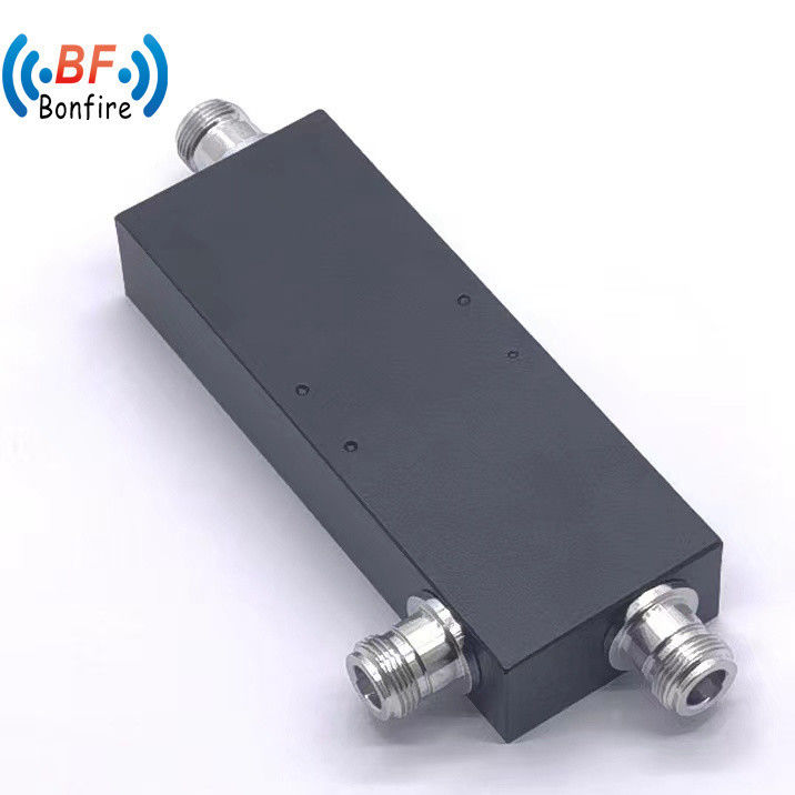 Αξία σύνδεσης OHQ-XXXX εσωτερικού χώρου 20dB IoT Directional Coupler 1.5GHz-4.5GHz Προσαρμογή
