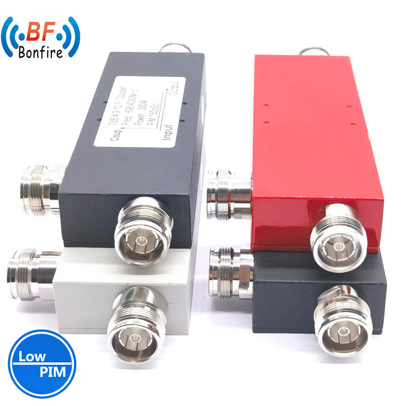 138-960MHz VHF UHF Band 8dB Κατευθυντικός σύνδεσμος N θηλυκό για τη διανομή σήματος RF