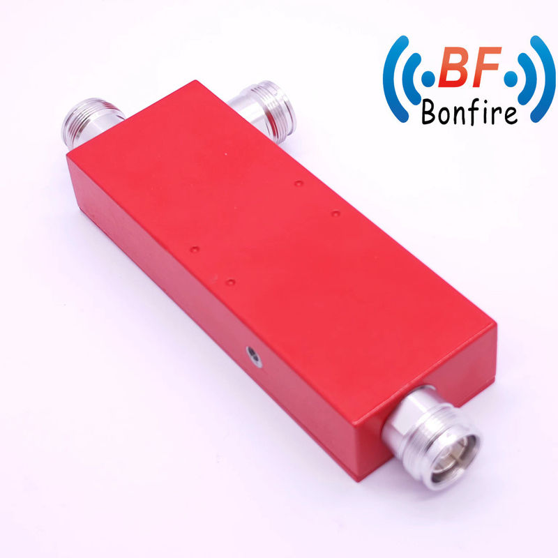 350-3800MHz 15dB 20dB 30dB Αεροαντιδραστικός σωληνωτής κατεύθυνσης κοιλότητας για και απόδοση