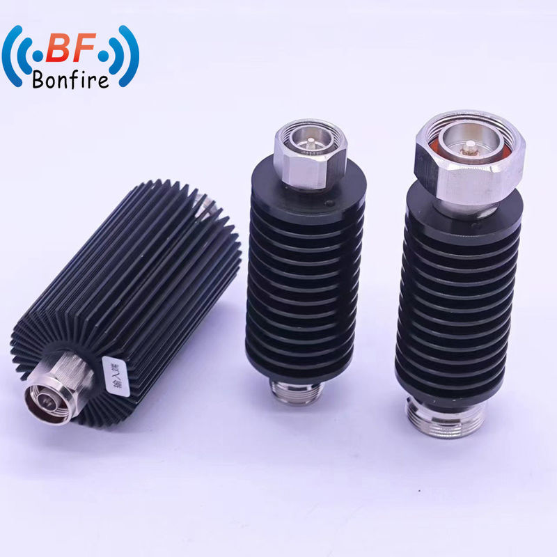Άσπρος σταθερός Attenuator DC-3800MHz N Connector 50W Wide Frequency Range Step Attenuator